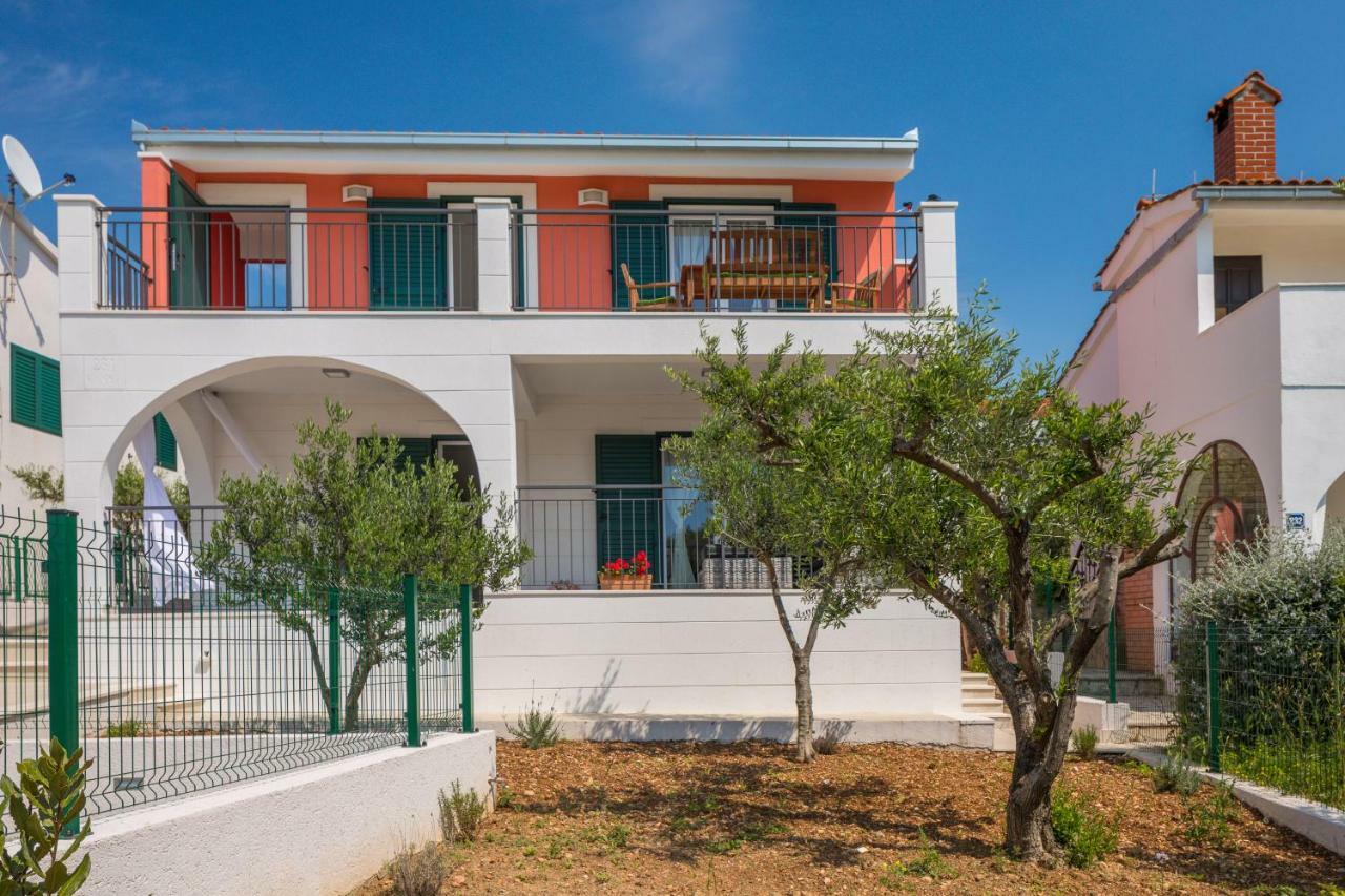 Villa Basic Sevid Exterior foto