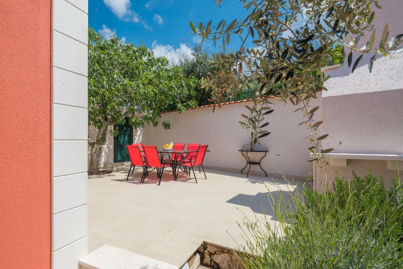 Villa Basic Sevid Exterior foto